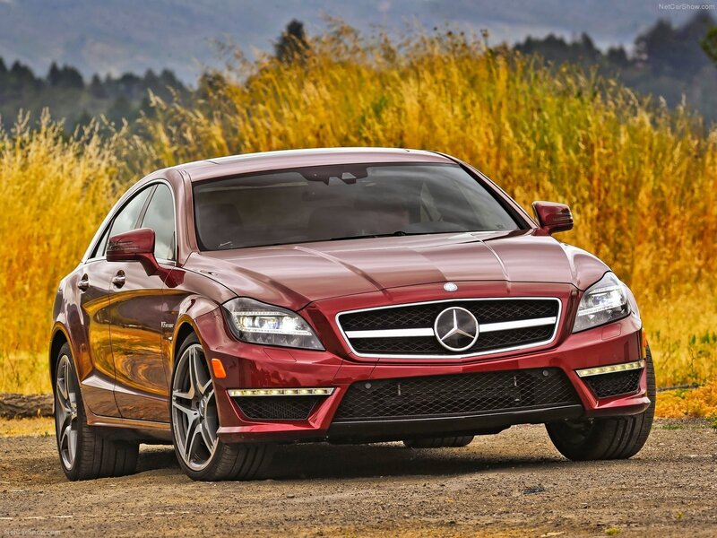 Red Mercedes-Benz CLS63 AMG