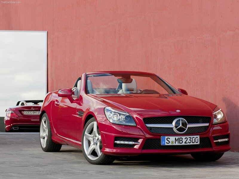 Red Mercedes-benz Slk — Calm
