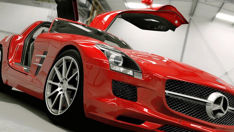 Red Mercedes-Benz SLS AMG