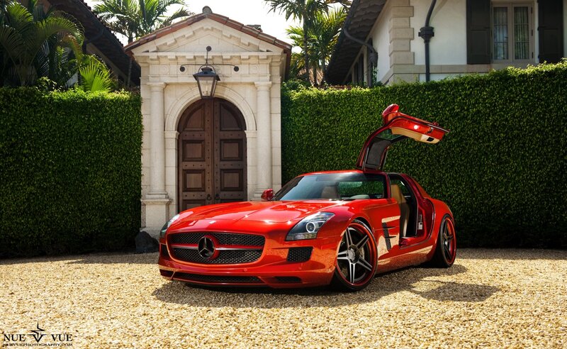 Red Mercedes-Benz SLS AMG