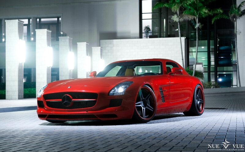 Red Mercedes-Benz SLS AMG