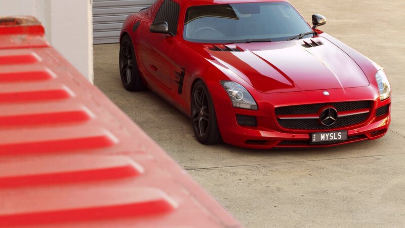 Red Mercedes-Benz SLS AMG