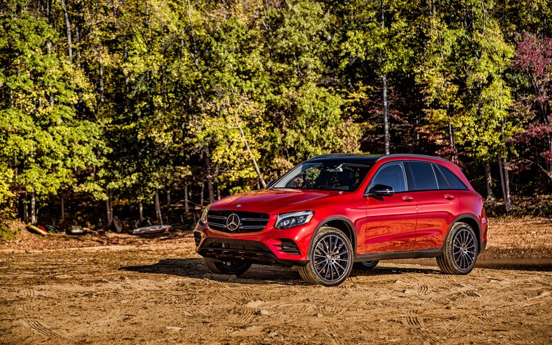 Red Mercedes-benz Suv — Natural