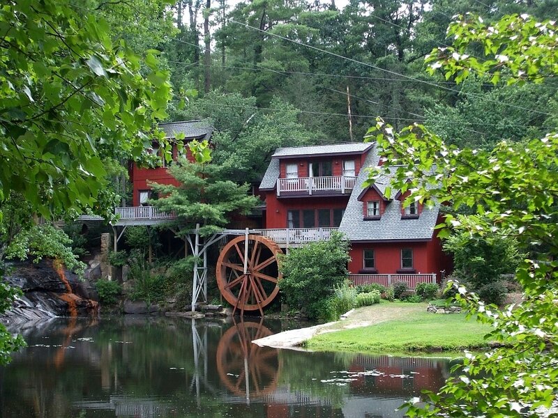 Red Mill House