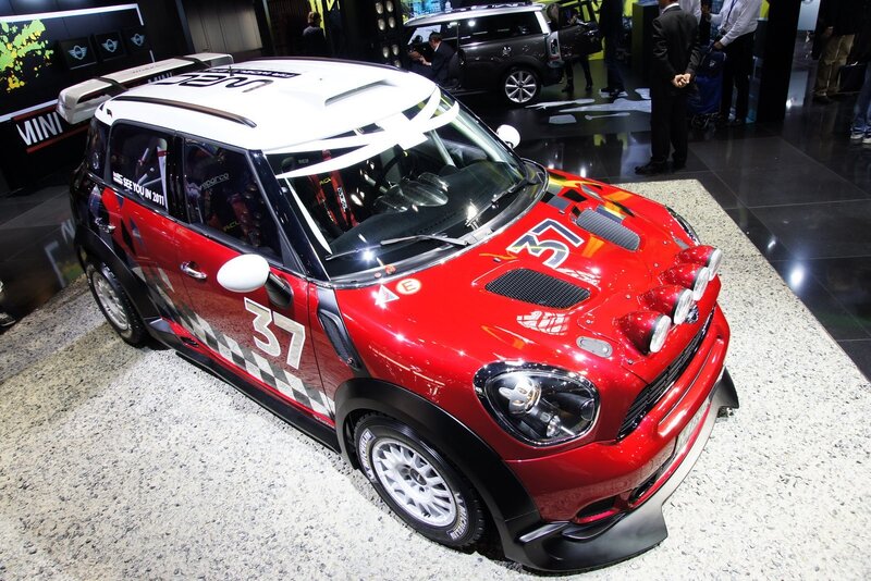 Red Mini Cooper Race Car — Neutral