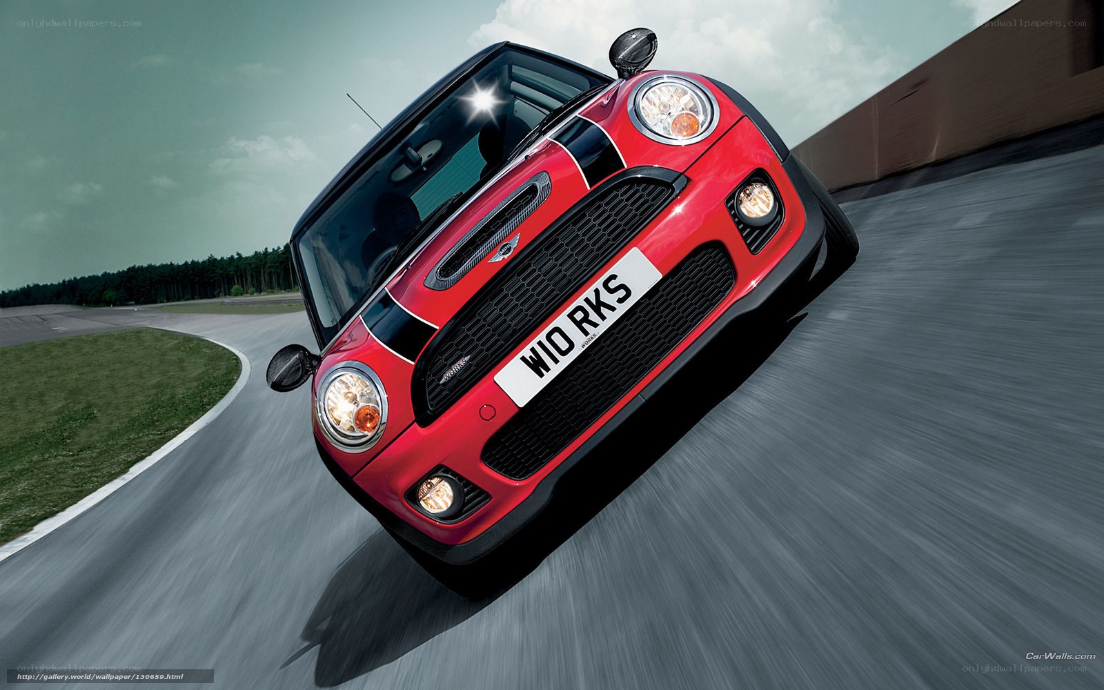 Red MINI on a racetrack