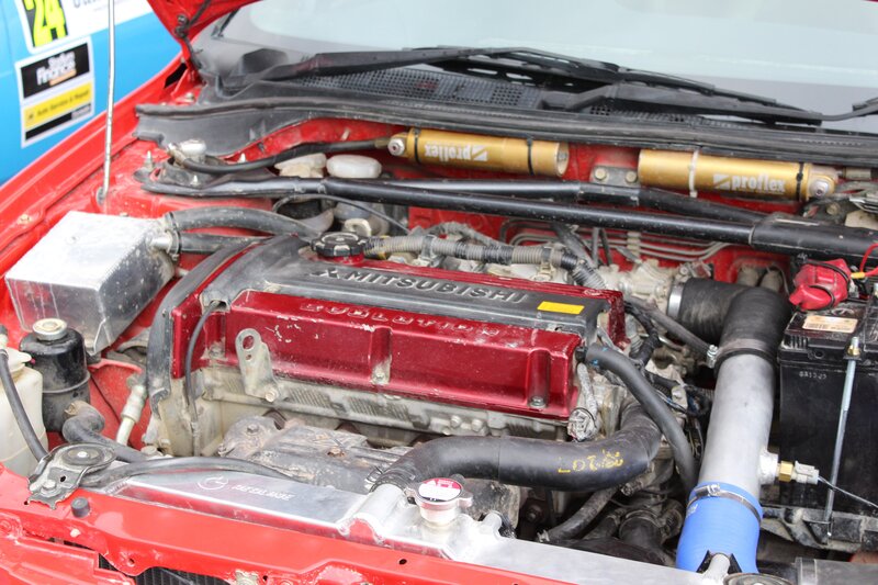 Red Mitsubishi Engine