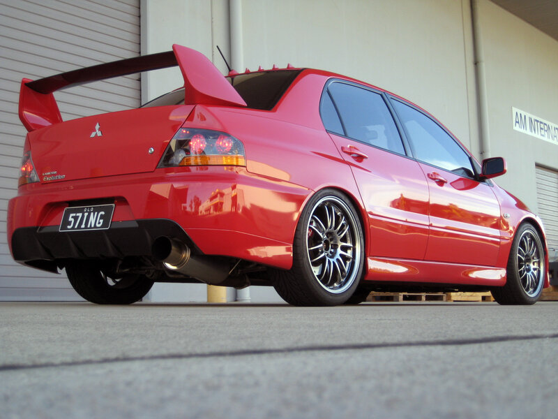 Red Mitsubishi Lancer Evolution