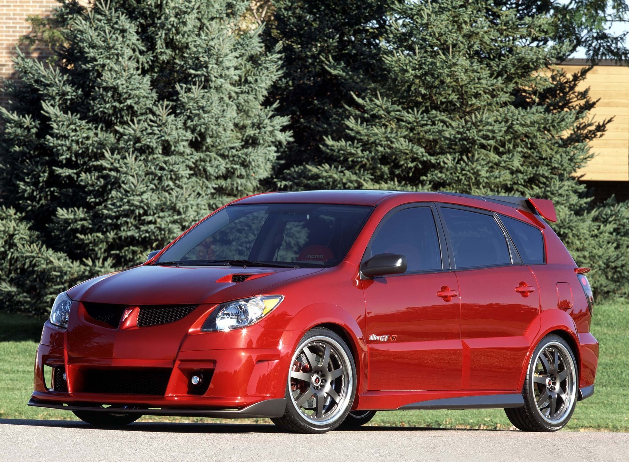 Red Mitsubishi Lancer Evolution GT-R