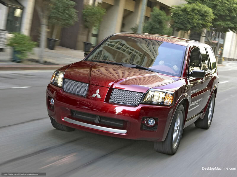 Red Mitsubishi Suv — Dynamic
