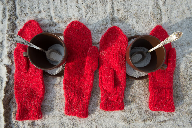 Red Mittens and Mugs