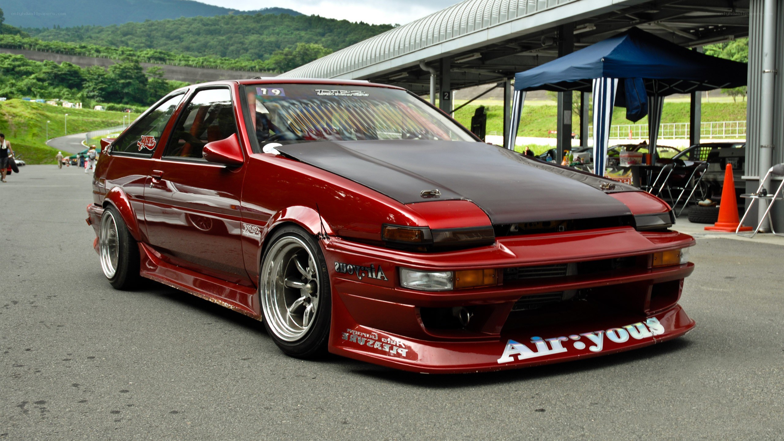 red modified toyota ae86