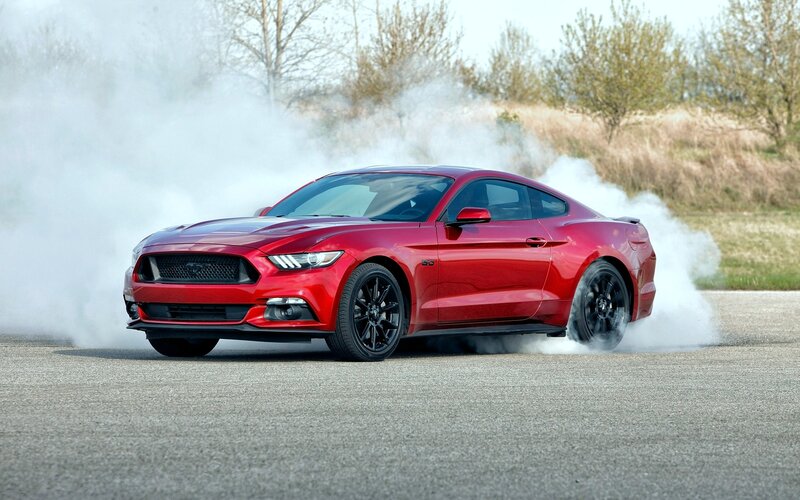 Red Mustang Car — Dynamic, Spring