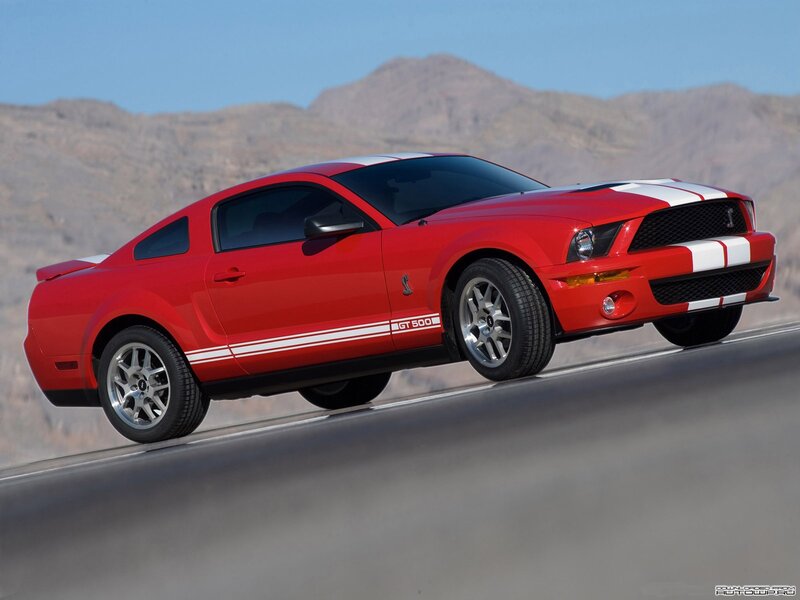 Red Mustang Gt500 — Dynamic
