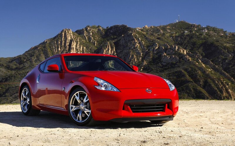 Red Nissan 370Z sports car