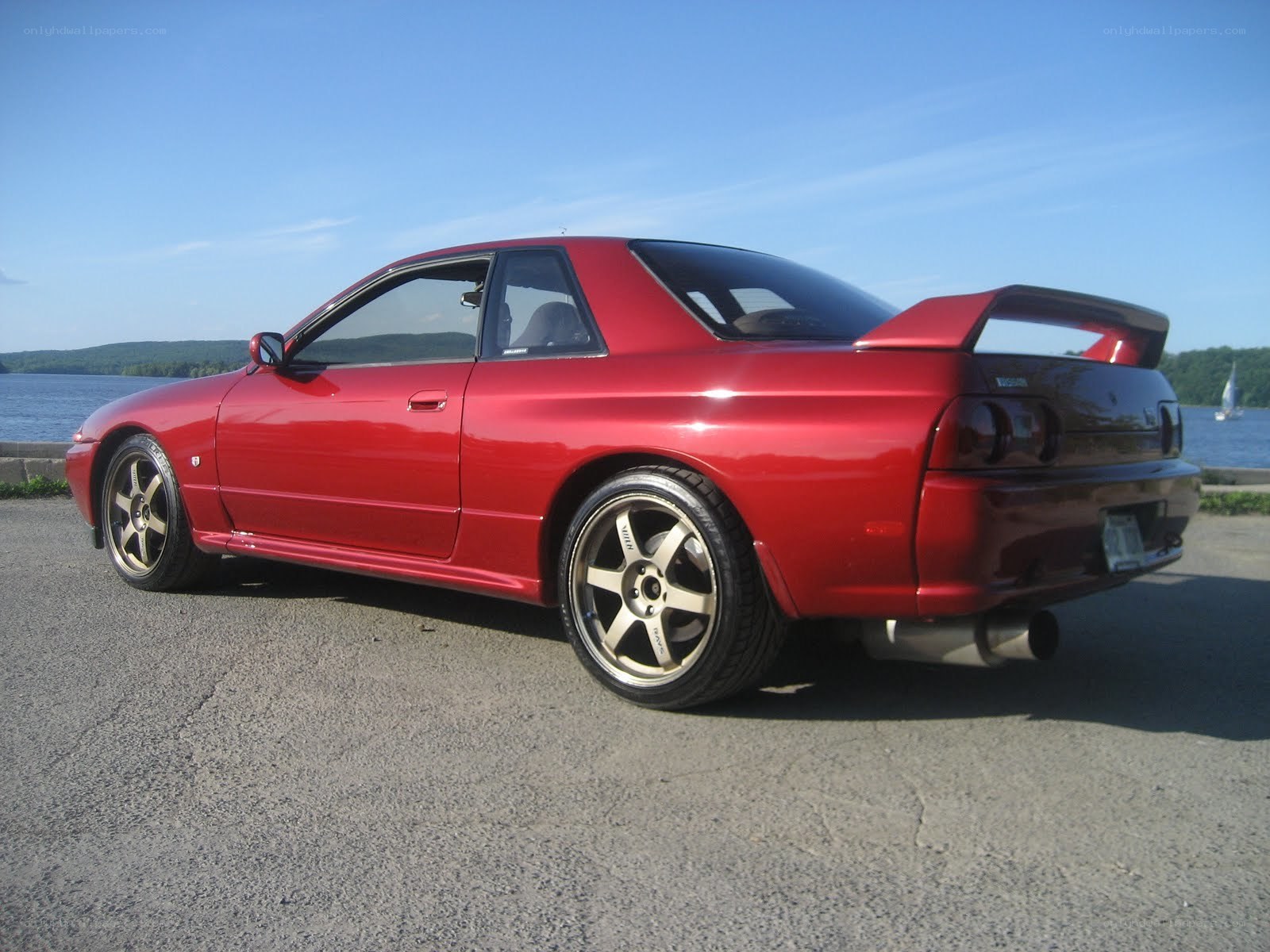 Red Nissan Skyline GTR