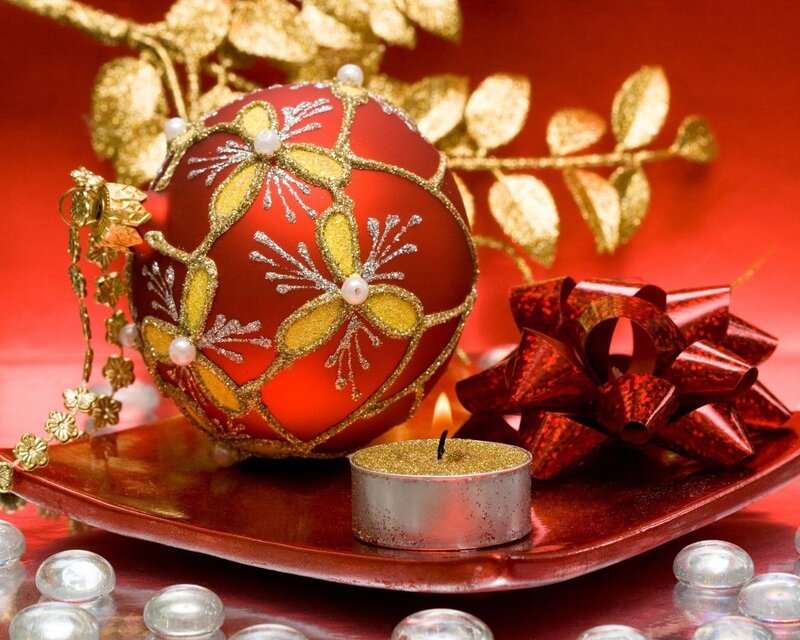 Red Ornament on Tray