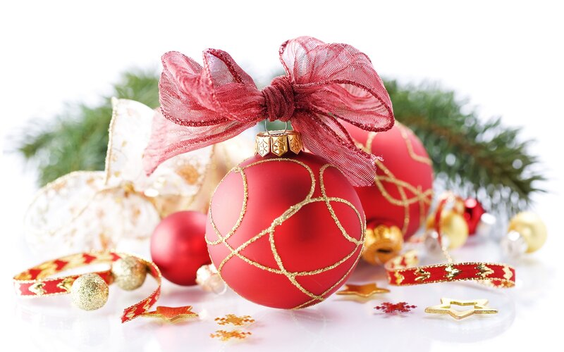 Red Ornament with Bow