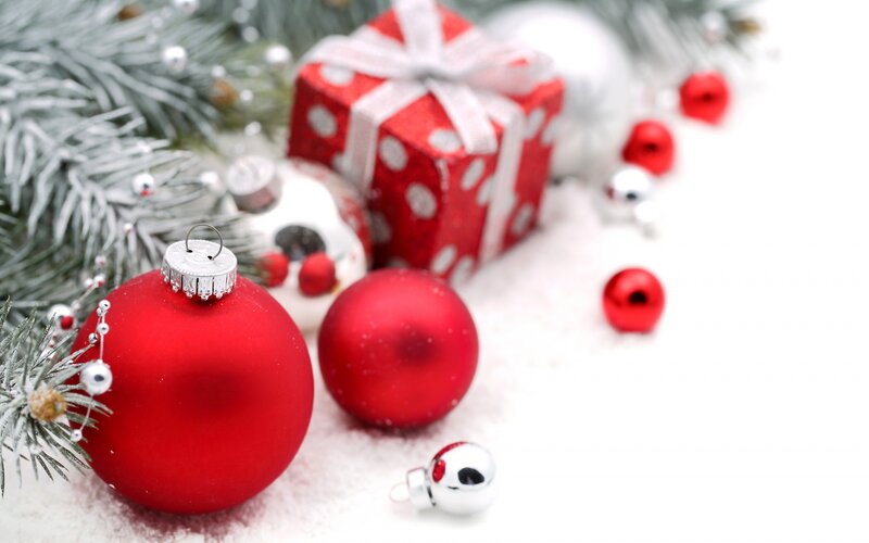 Red Ornaments and Gift Box — Festive, Winter
