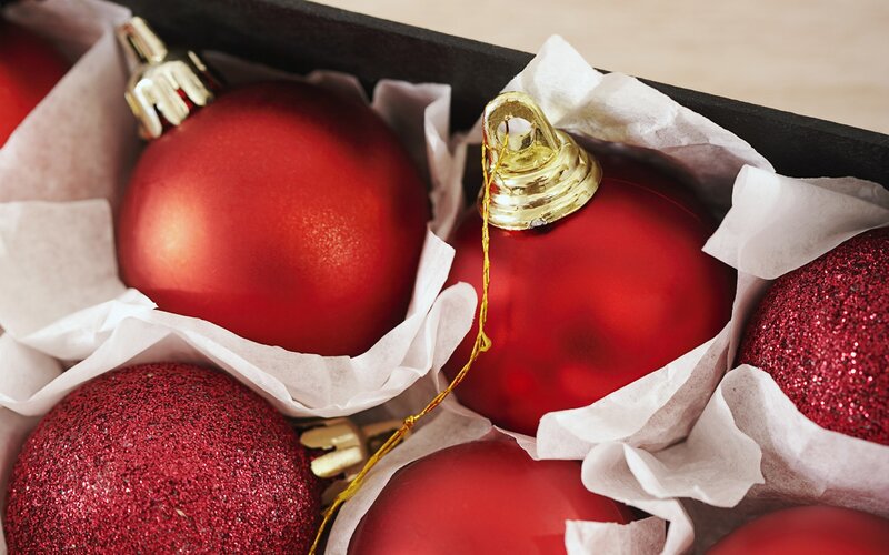 Red Ornaments in Box — Festive, Photograph