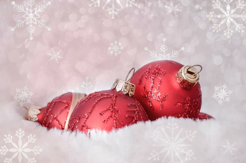 Red Ornaments in Snow — Festive, Winter, Photograph, Snowflakes