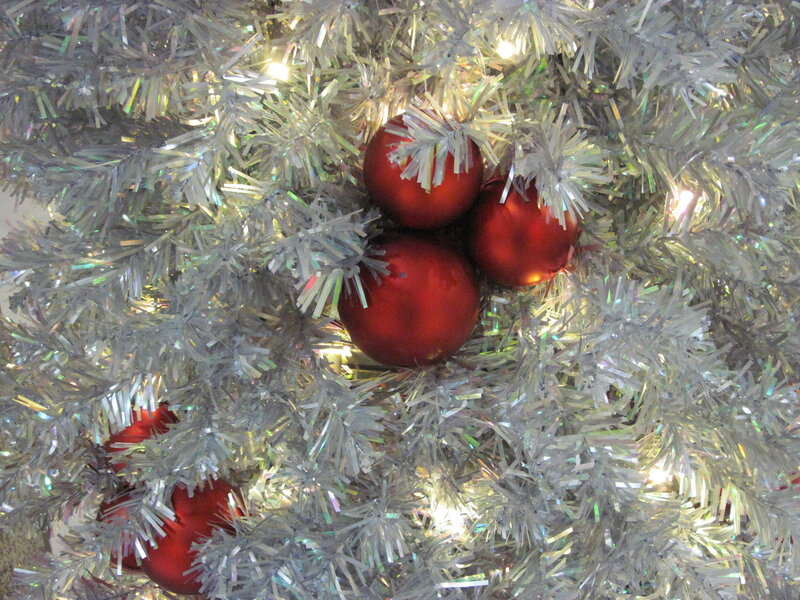 Red Ornaments on Tree — Festive, Winter, Photograph, Lights