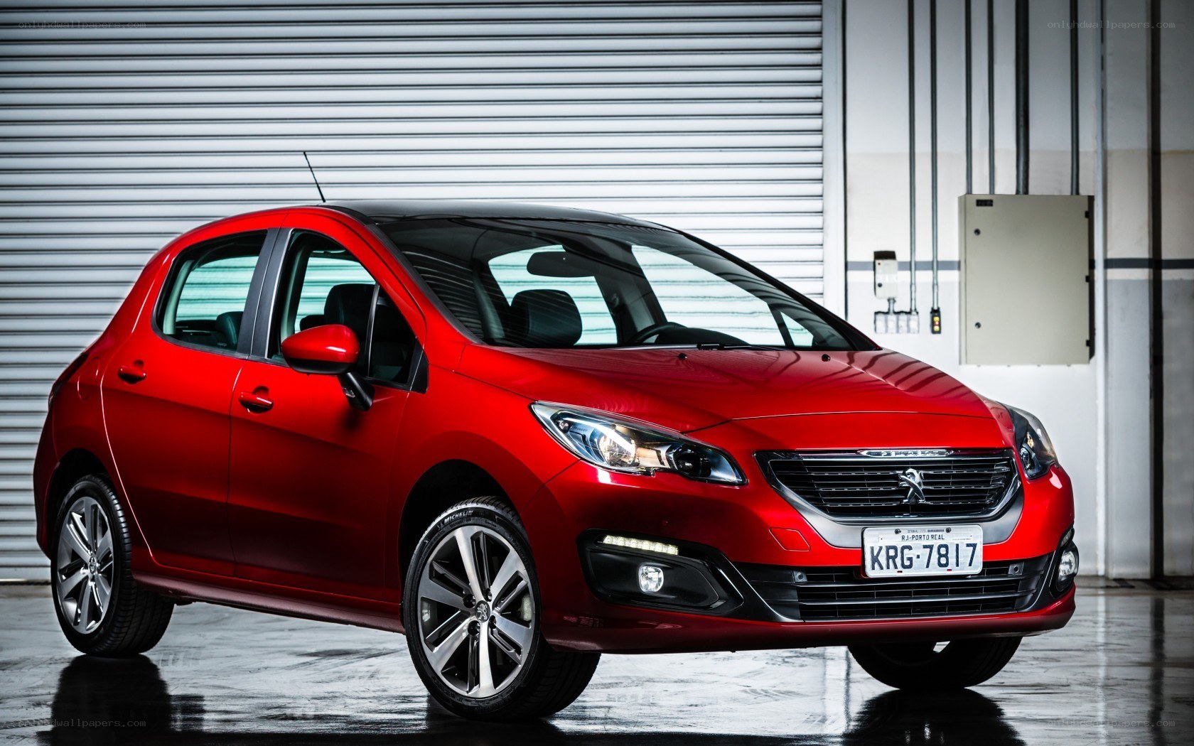 Red Peugeot 308 Hatchback