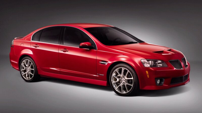 red pontiac g8 sedan