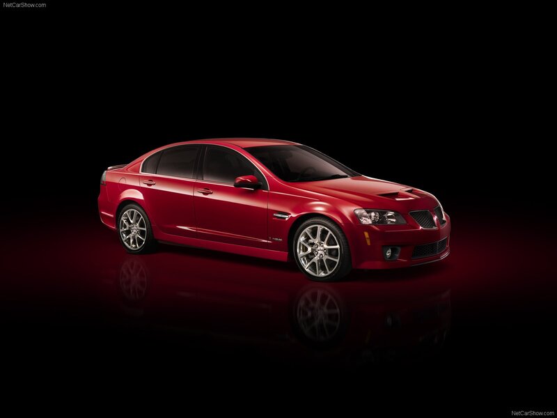 red pontiac g8 sedan