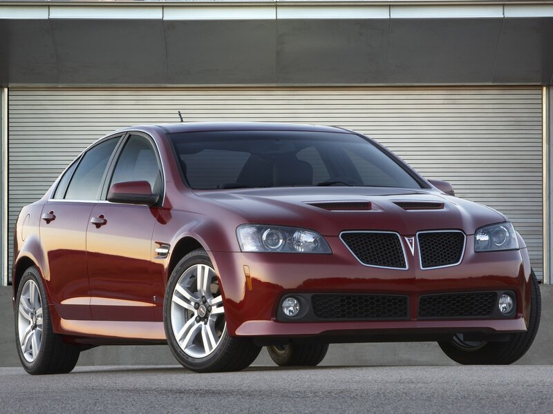 red pontiac g8 sedan