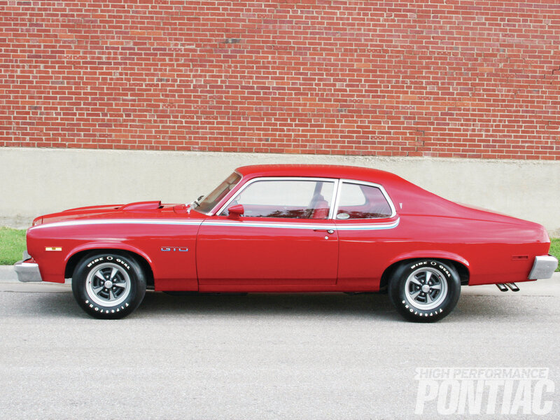 Red Pontiac Gto — Calm