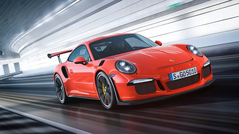 Red Porsche 911 Gt3 Rs — Dynamic