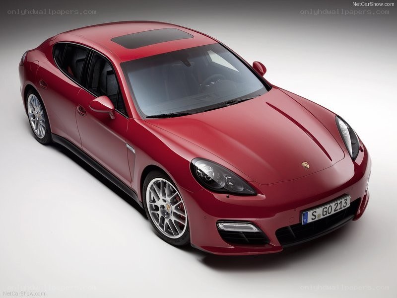 Red Porsche Panamera