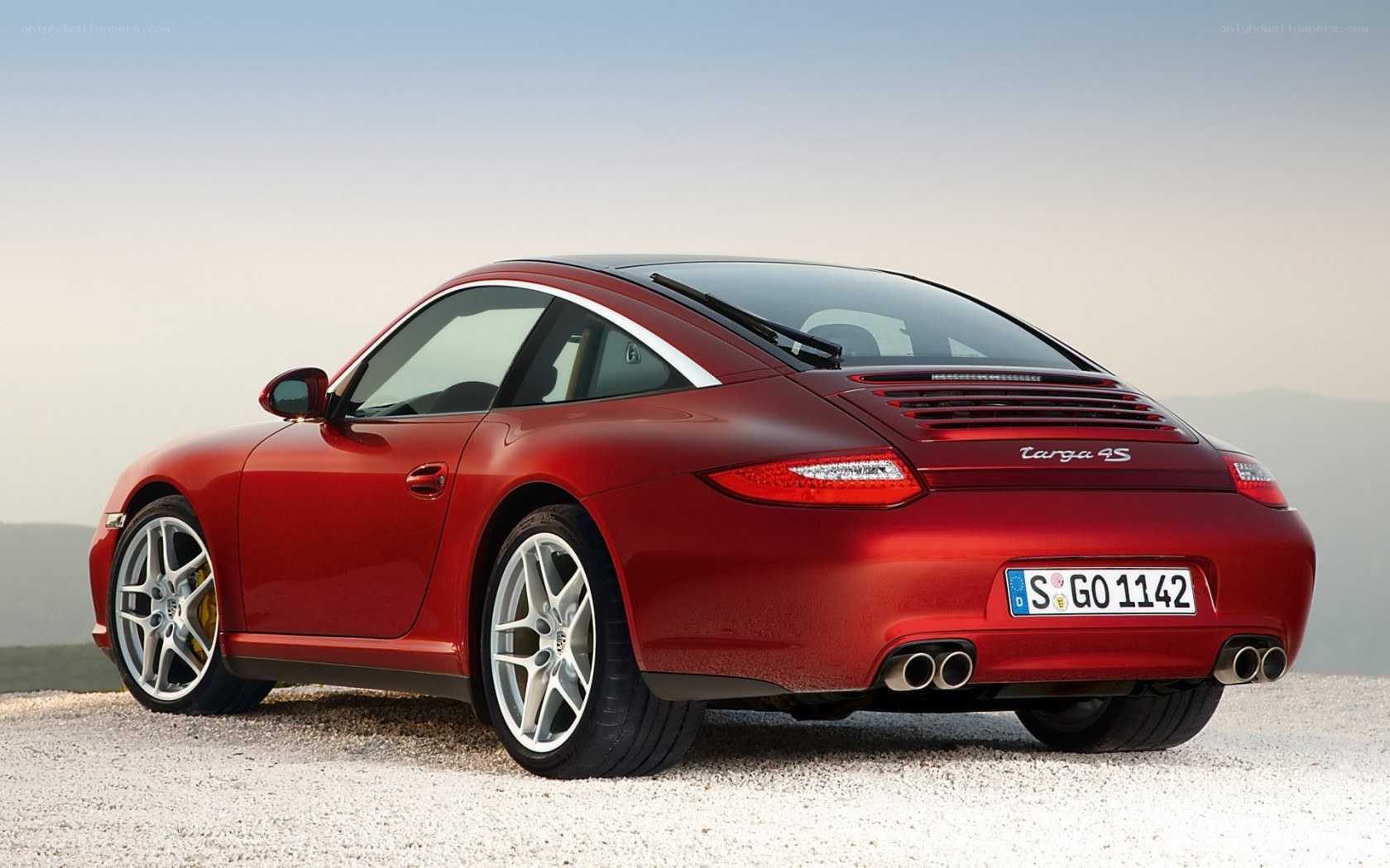 Red Porsche Targa 4S