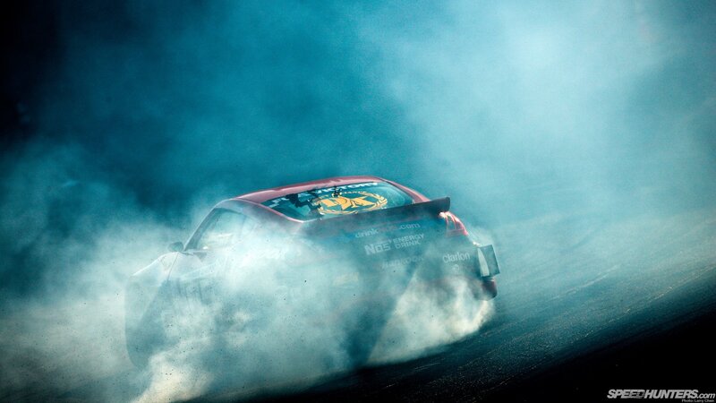 Red Race Car Drifting — Blue