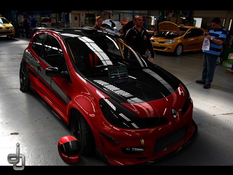 Red Race Car in Garage — Dramatic, Photograph