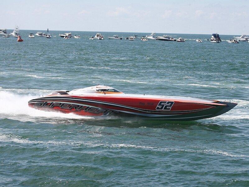 Red Racing Boat — Dynamic, Afternoon