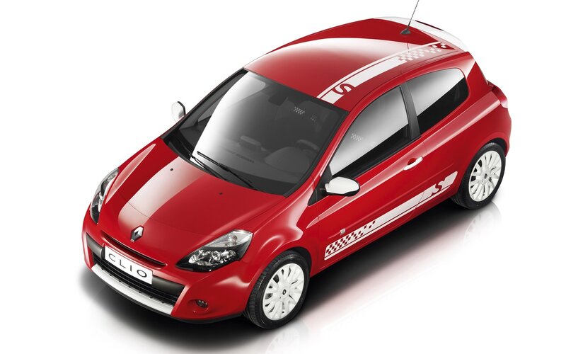 Red Renault Clio S