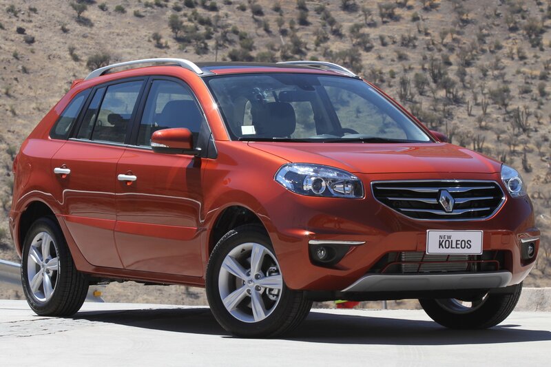 Red Renault Koleos