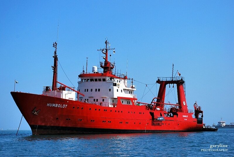 Red research vessel Humboldt