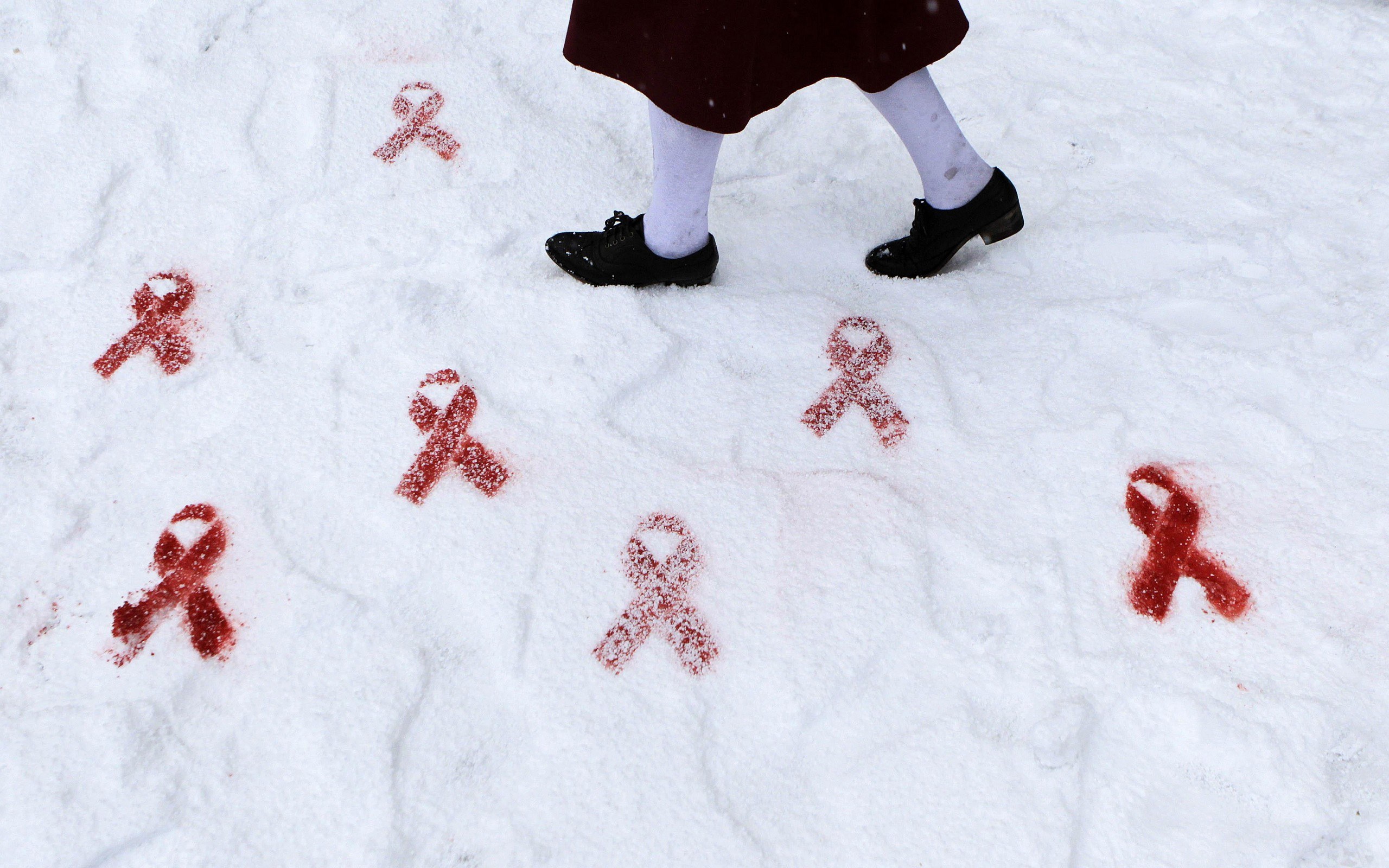 Red ribbons in the snow