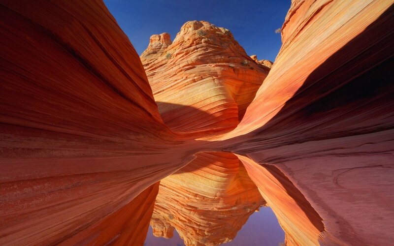 Red rock canyon formation