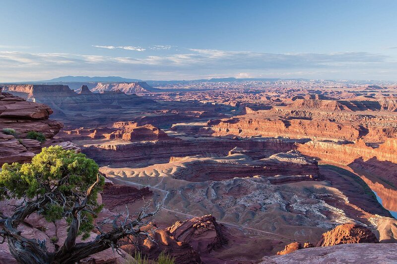 Red Rock Canyon Landscape — Serene, Morning