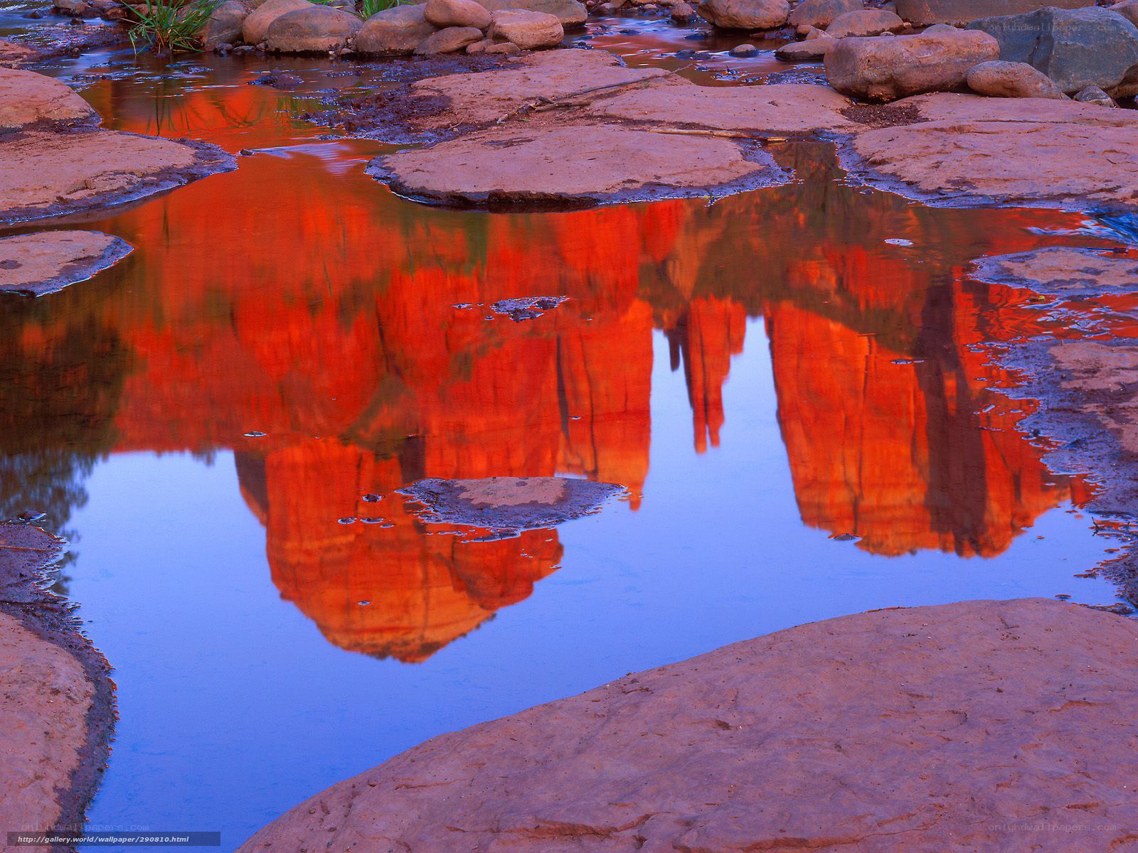 Red rock canyon reflection