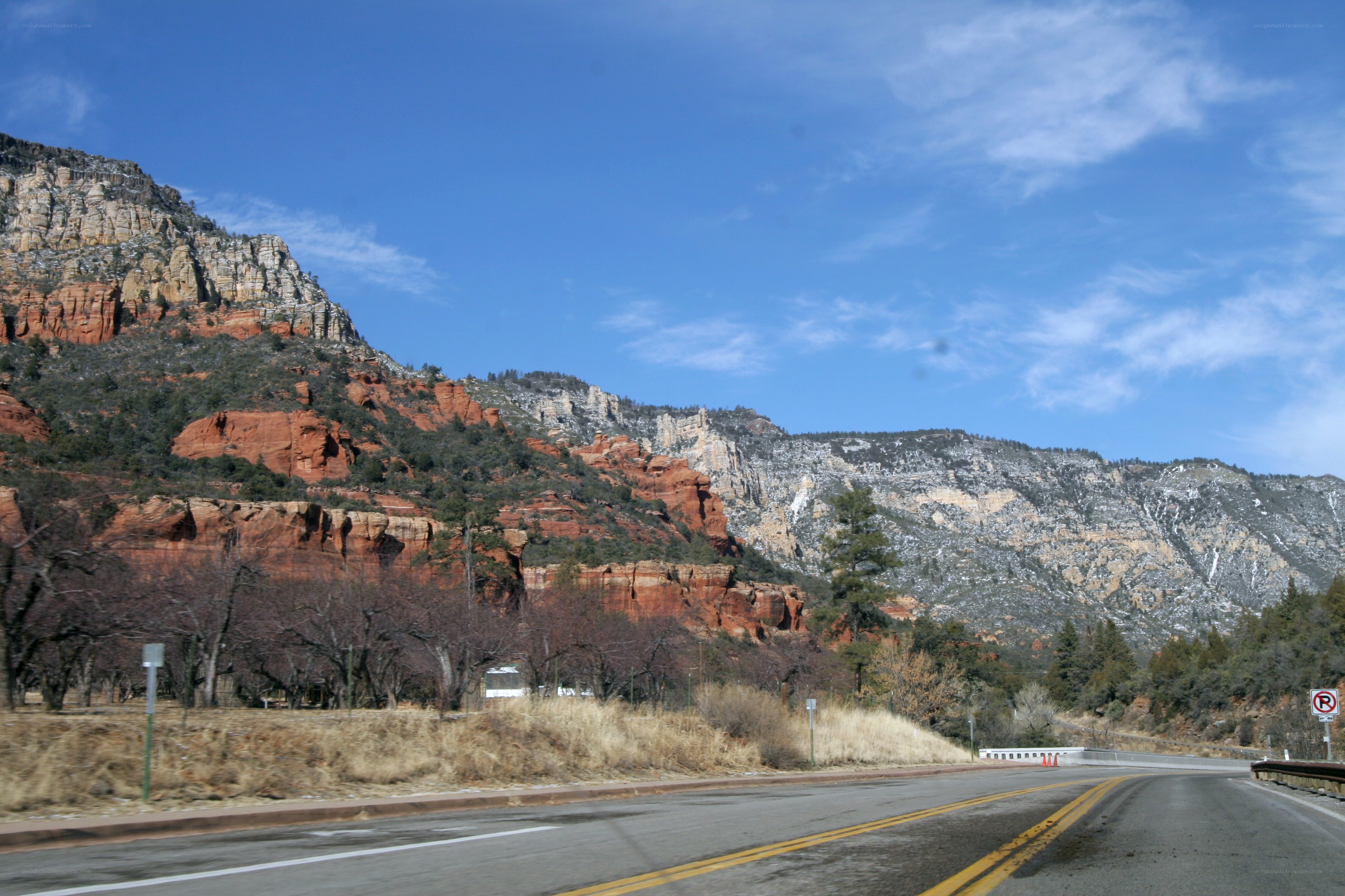 Red rock canyon road