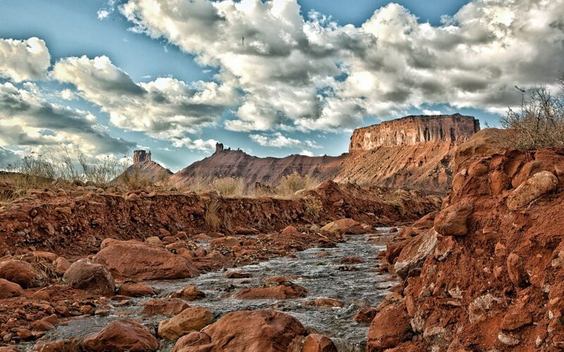 Red rock canyon stream