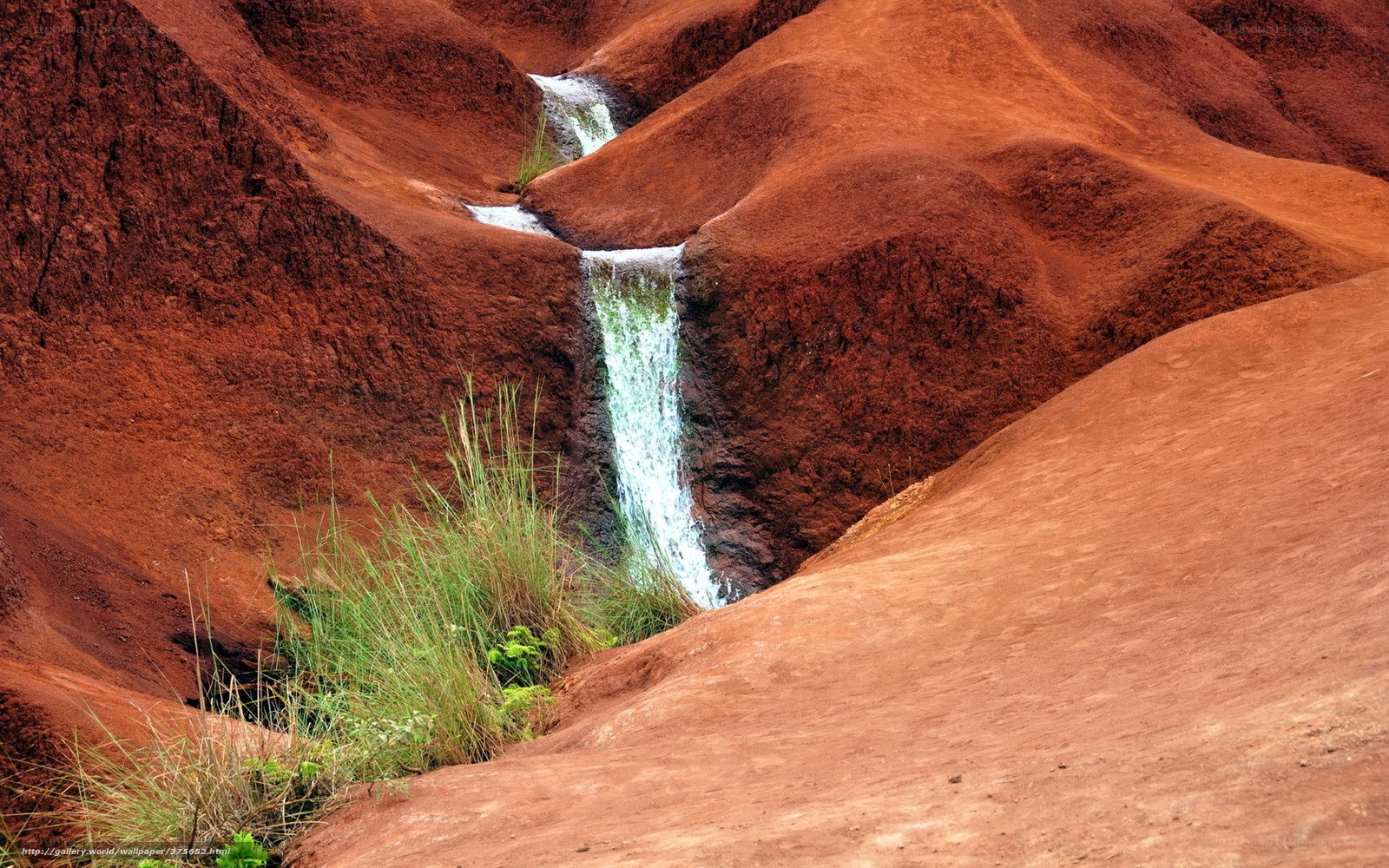 Red Rock Canyon Waterfall