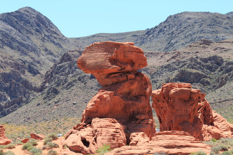 Red Rock Formations — Arid, Afternoon, Photograph, Mountains