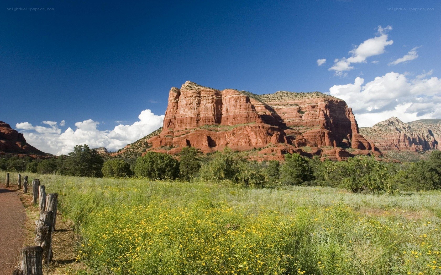 Red rock formations in Sedona