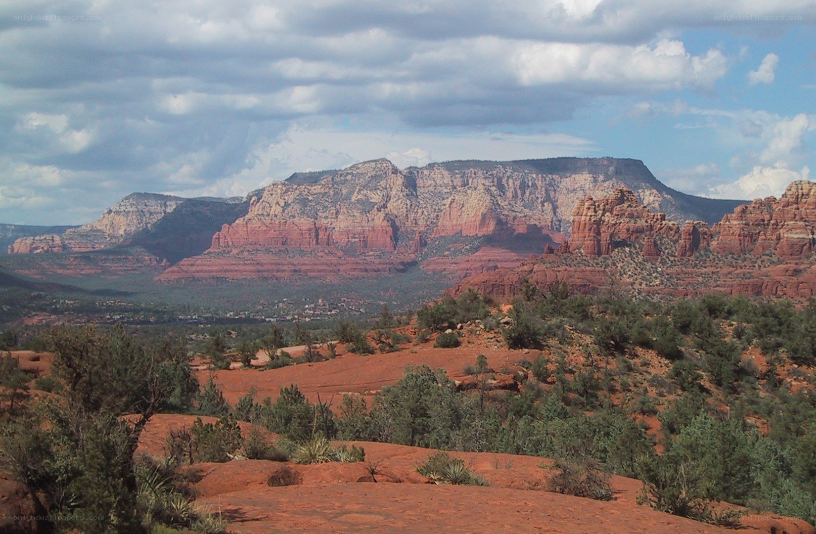 red rock formations in sedona